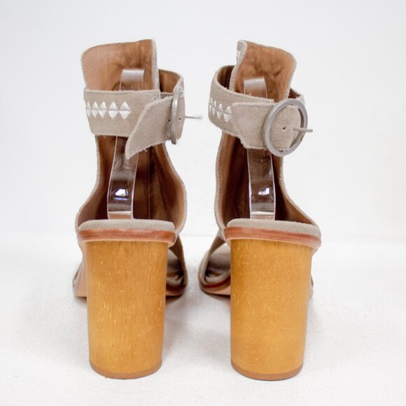 Bernardo Harper Suede Grey Embroidered Peep Toe Block Booties Women's Size 10 - Picture 4 of 10